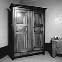 armoire à linge (n° 1)