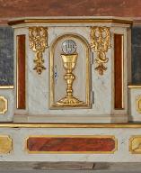 Ensemble de l'autel secondaire de Saint-Roch : autel, deux gradins d'autel, tabernacle