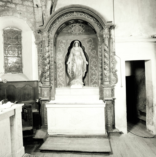 autel, gradins d'autel (2) (autel-tombeau, autel secondaire)