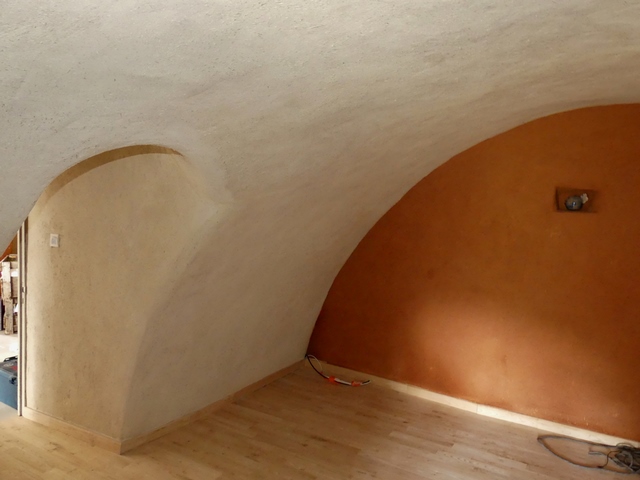 Bâtiment du logis. Rez-de-chaussée, cellier nord. Vue de volume prise du sud.