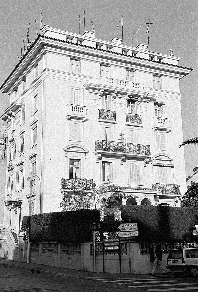 immeuble dit Villa Fleurines
