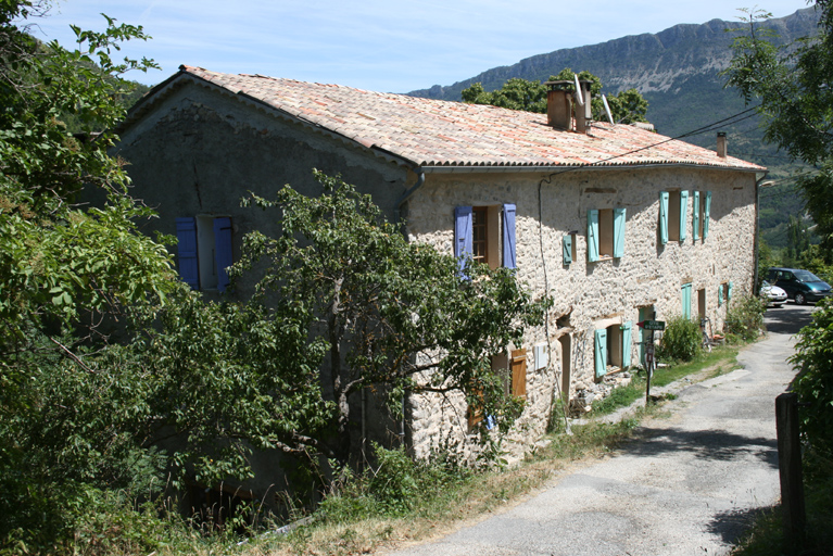 village de Blieux