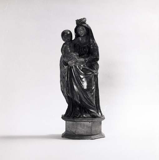 statue (statuette) : Vierge à l'Enfant (N° 2)