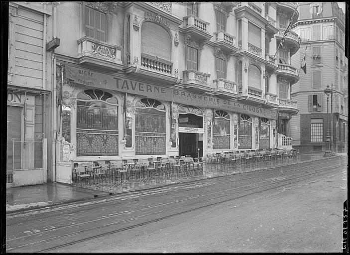 Hôtel de voyageurs dit Cecil Hôtel ou Hôtel Cecil, actuellement immeuble Le Cécil