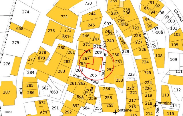 Plan de masse, d'après le cadastre de 2021 (section 000F). Echelle d'origine 1/500e.