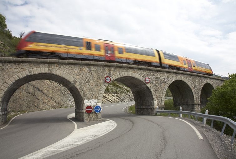 viaduc ferroviaire de Moriez