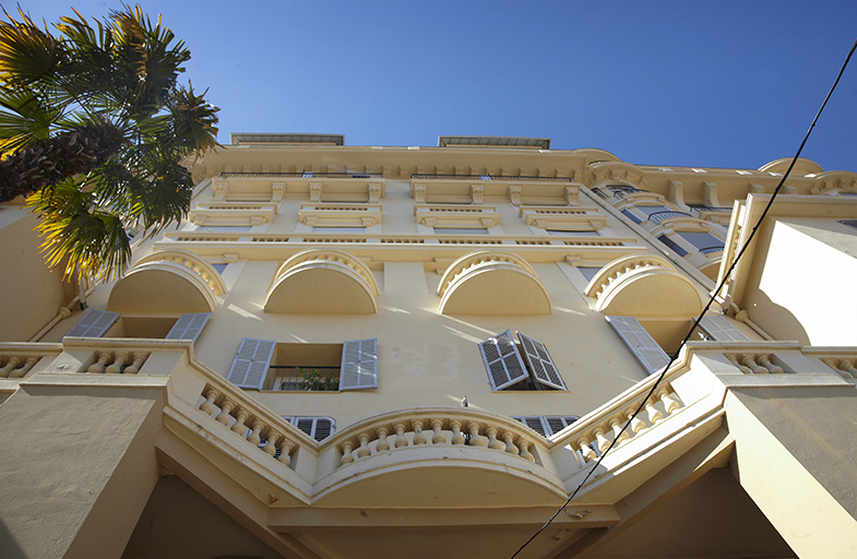 Hôtel de voyageurs dit Hôtel Lutetia, actuellement immeuble