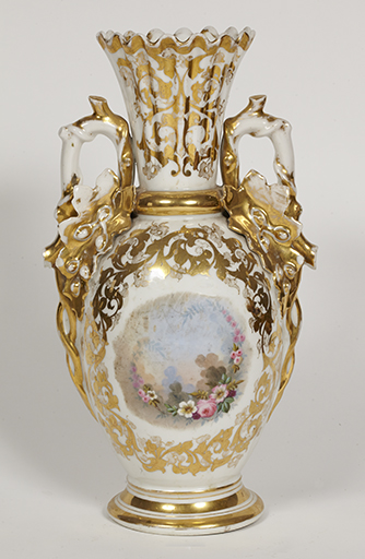 Série de cinq vases d'autel