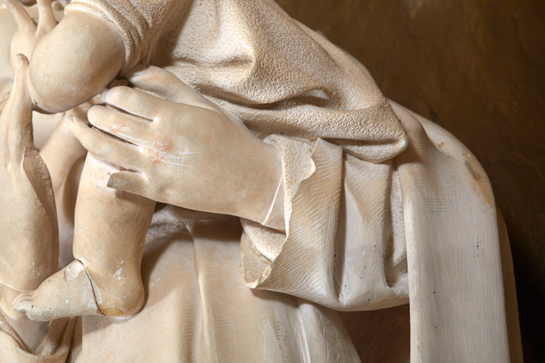 Statue (petite nature) : Vierge à l'Enfant dite Notre-Dame de Santé