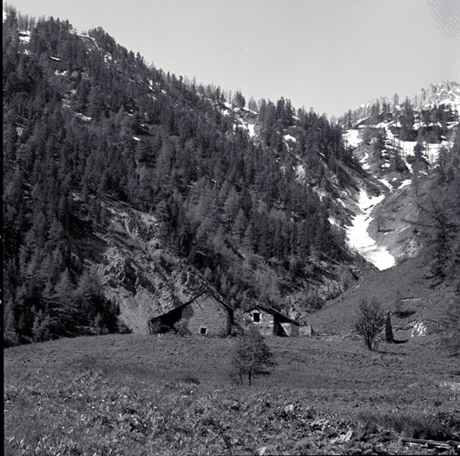 écarts : Vallée-Etroite, Chalets des Granges, Chalets des Mille