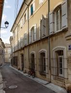 Hôtel de Ravaneau puis mont de piété et maison puis maison et immeuble Avy puis maison et résidence L'enclos