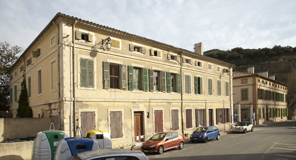 usine de produits explosifs (poudrerie de Saint-Chamas)