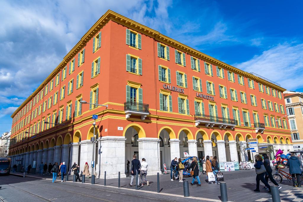 Immeuble, actuellement grand magasin des Galeries Lafayette