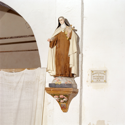 statue (petite nature) : Sainte Thérèse de l'Enfant Jésus, culot