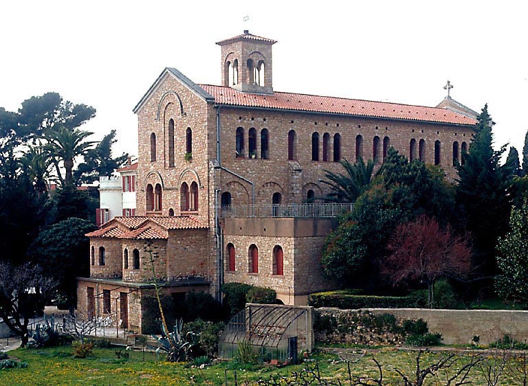 maisons dites Villa La Joliette, Villa Henriette, Villa Bellevue, puis couvent de franciscaines et édifice hospitalier Sainte-Marie-des-Anges (maison de convalescence)