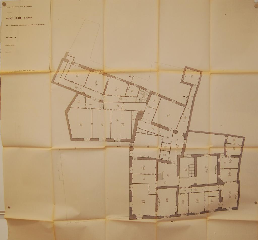 Maison puis orphelinat puis immeuble puis résidence Les cyprès