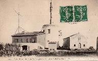 Cap d'Antibes - Le sémaphore et la chapelle du Calvaire [vers 1910].