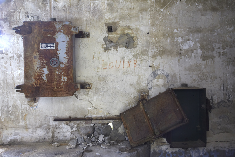 usine de produits explosifs (poudrerie de Saint-Chamas)