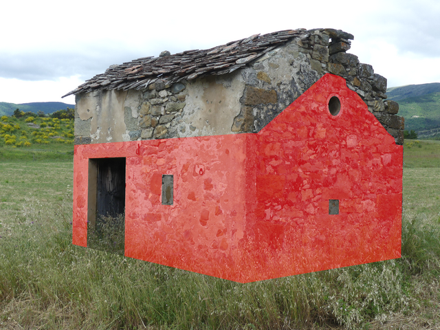 Vue d'ensemble prise du sud-est. En rouge, le premier état du bâtiment.
