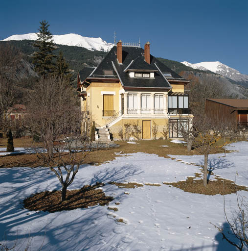 maison dite Chalet Monique