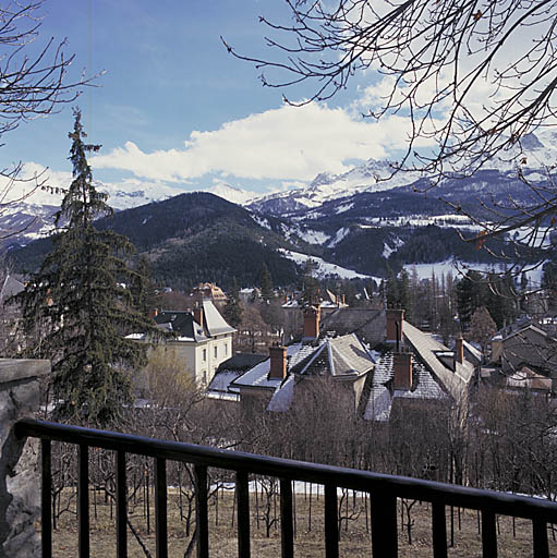 présentation de l'étude sur les villas mexicaines du canton de Barcelonnette