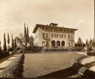 maison dite Villa Perrier ou château de la Croix des Gardes