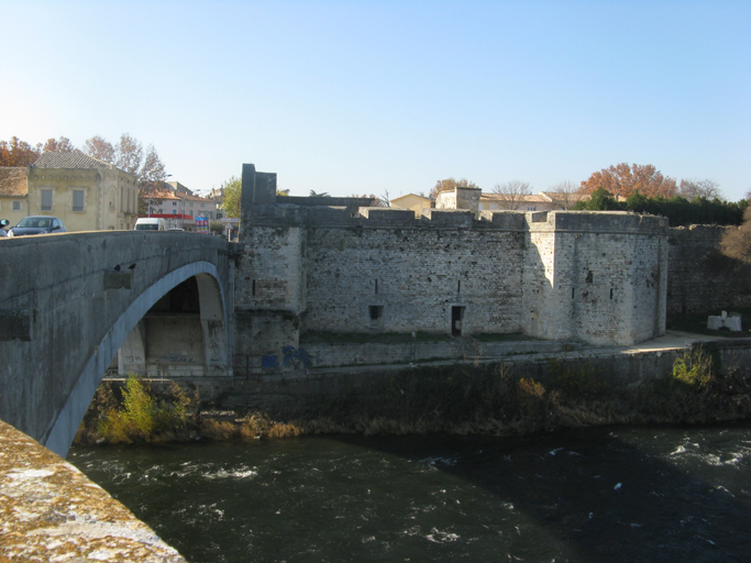 viaduc routier de Pont-Saint-Esprit dit ancien pont du Saint-Esprit