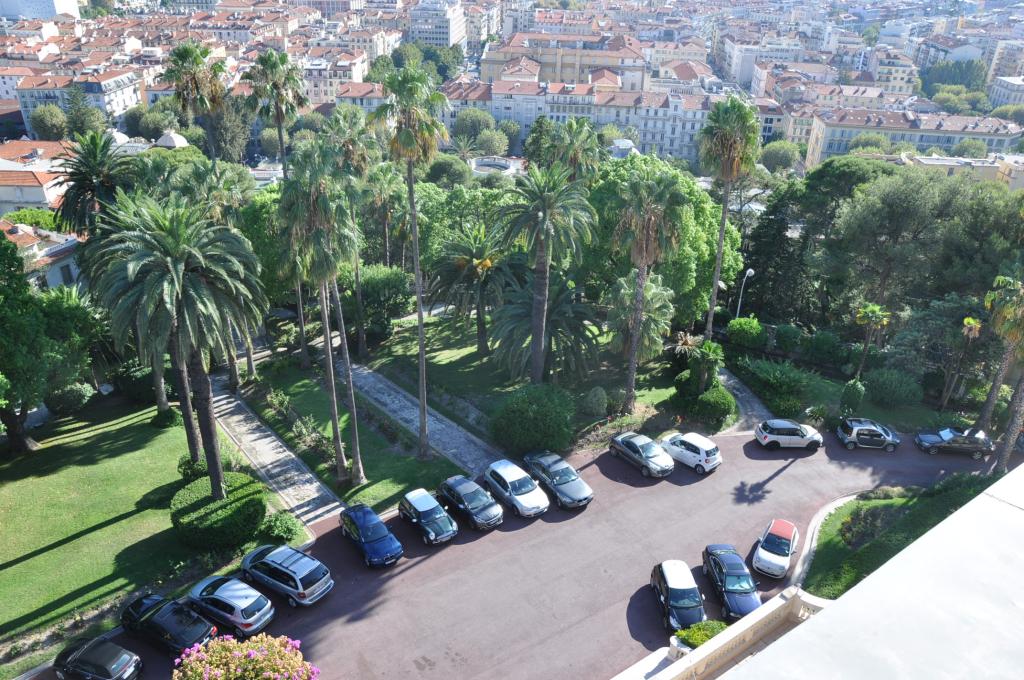 jardin d'agrément de l'Hôtel de voyageurs dit Hermitage, actuellement immeuble dit Palais l'Hermitage