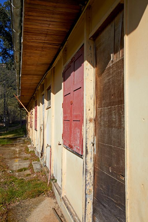 Hameau de forestage de Harkis de Bormes-les-Mimosas