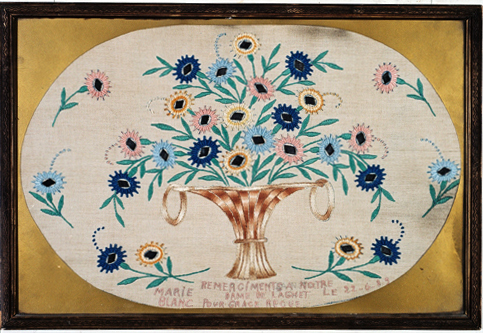 ex-voto, tableau de broderie : Bouquet de fleurs dans une coupe