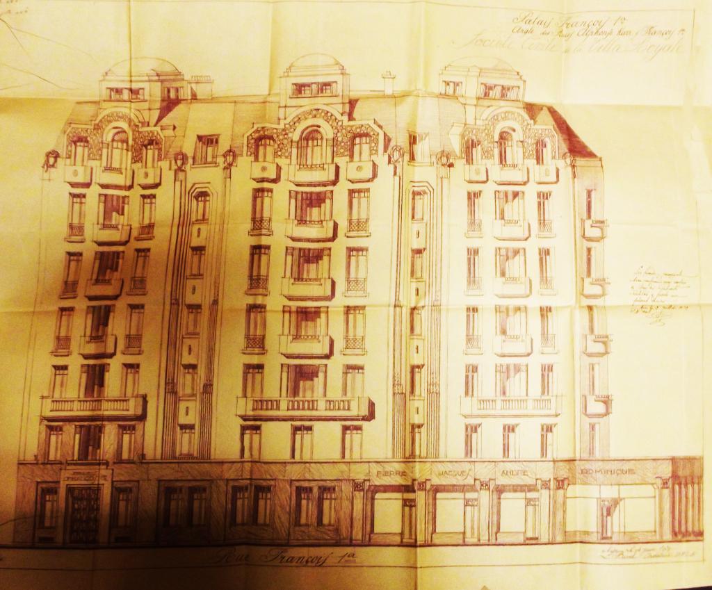 hôtel de voyageurs dit Napoléon, actuellement Hôtel Mercure Grimaldi et immeuble dit Palais François 1er
