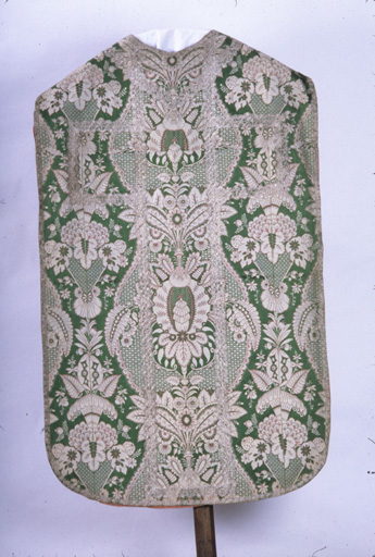 chasuble, étole, voile de calice (ornement vert) (N° 1)