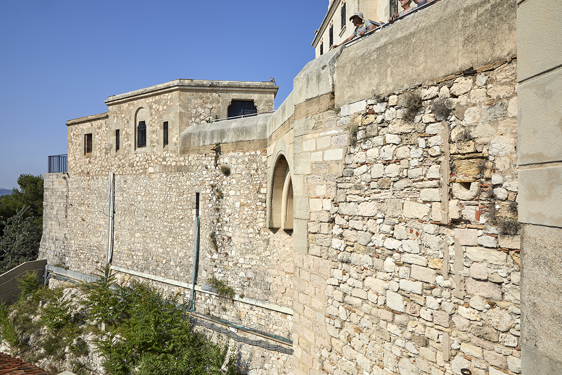 Face Est de l'extrémité Sud de l'enceinte du fort et face et flanc du bastion Est