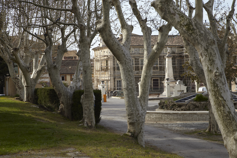 usine de produits explosifs (poudrerie de Saint-Chamas)