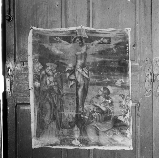 Tableau d'autel, cadre : Crucifixion