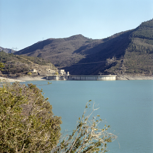 centrale hydroélectrique du barrage de Castillon