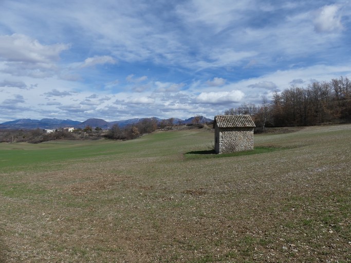 entrepôts agricoles de la commune Val Buëch-Méouge