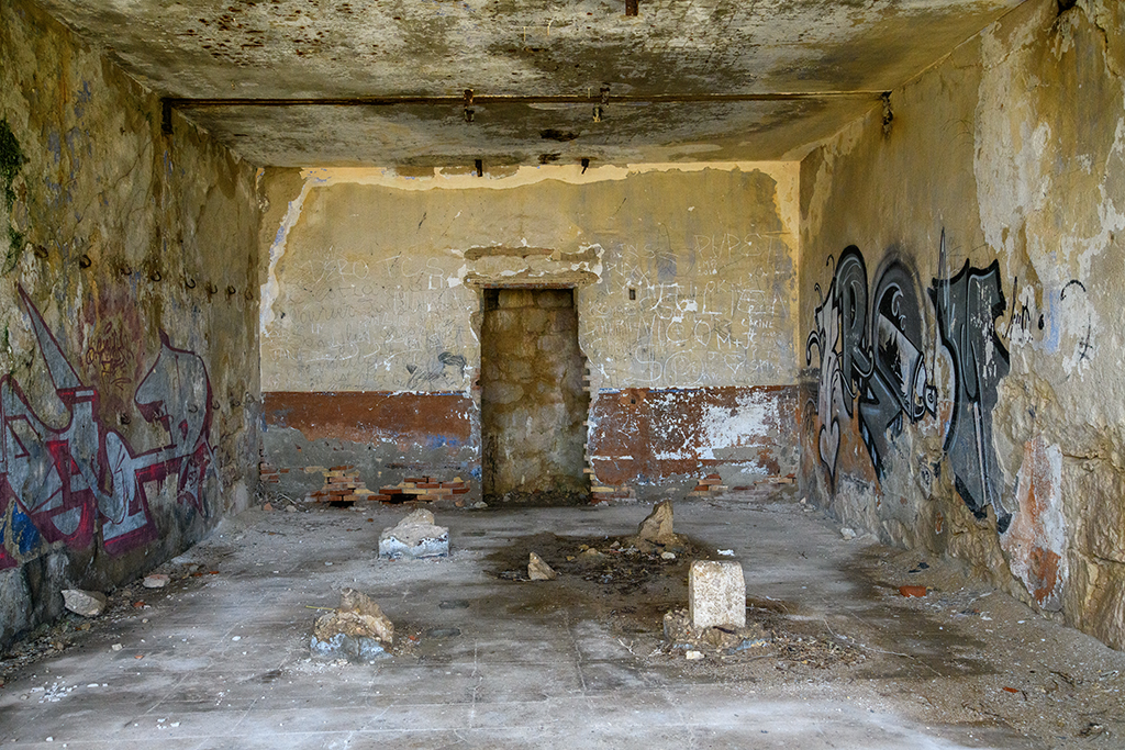 Casernement, intérieur d'une des casemates de troupe, côté postérieur