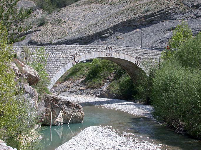 pont de Senez