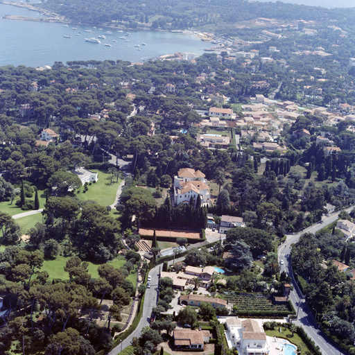 présentation de l'opération de recensement du patrimoine balnéaire du Cap d'Antibes