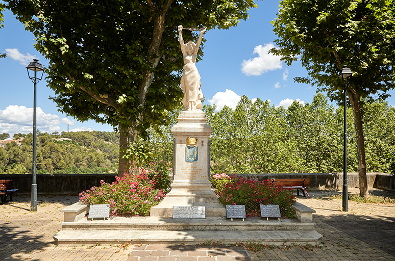 Hameau de forestage de Harkis de Fuveau