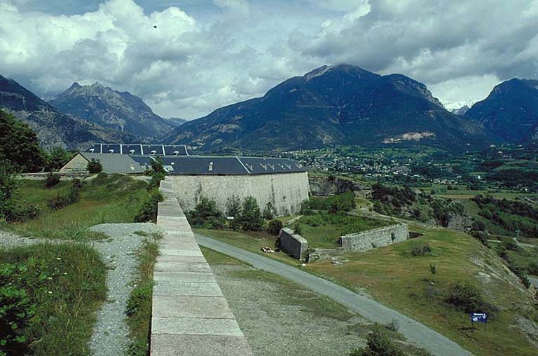 fortification d'agglomération de Mont-Dauphin