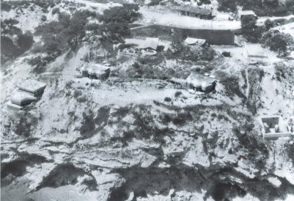[Vue aérienne de la batterie de Corbière], 1947.