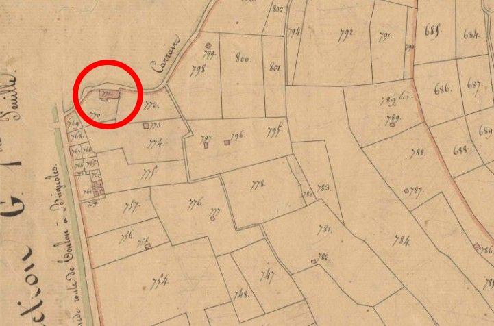 Plan de masse et de situation de la chapelle Sainte-Anne dite ancienne chapelle d'après le cadastre de 1830 (section B4, parcelle 771).
