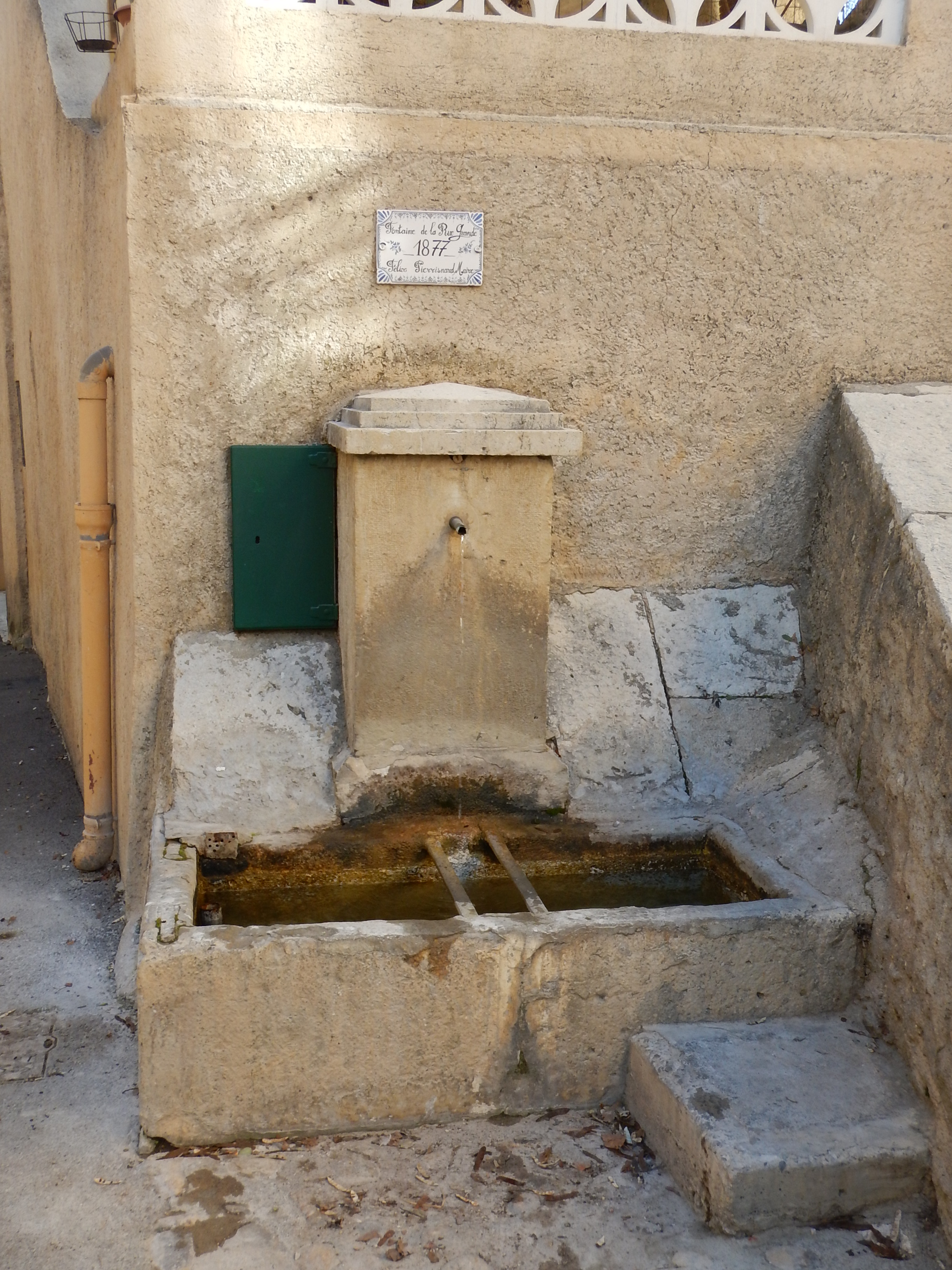 Fontaine dite fontaine de la rue Grande