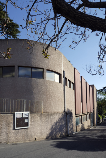 parfumerie Tombarel Frères, actuellement école et entrepôt public