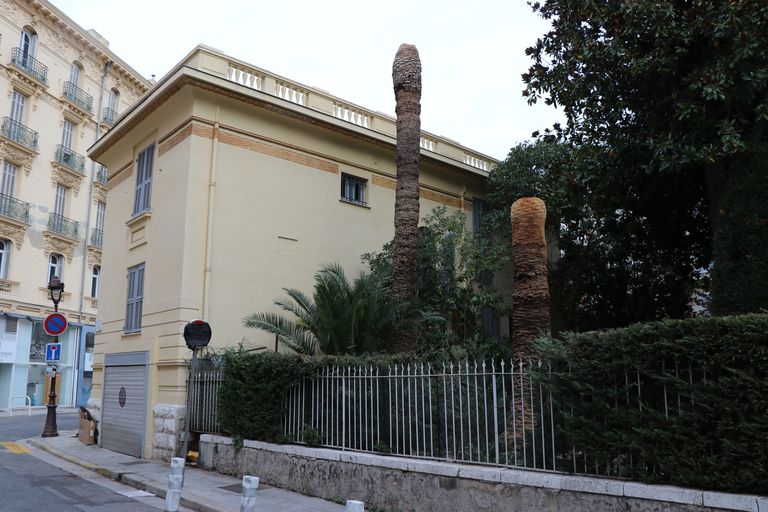 immeuble de bureaux et logement de l'architecte Honoré Aubert, actuellement immeuble de bureaux sous le nom de Villa Olivia