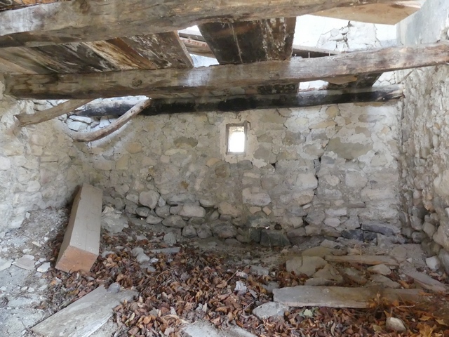 Etage de soubassement, étable-remise. Vue de volume prise de l'ouest.