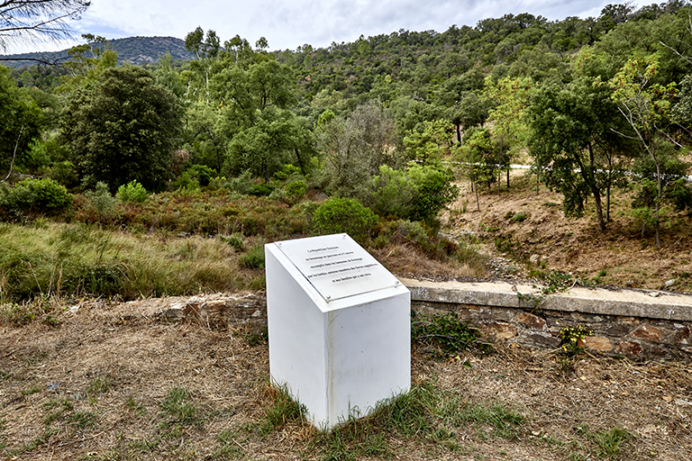 Hameau de forestage de Harkis de Bormes-les-Mimosas