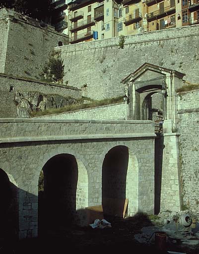 fortification d'agglomération dite enceinte de la ville de Briançon